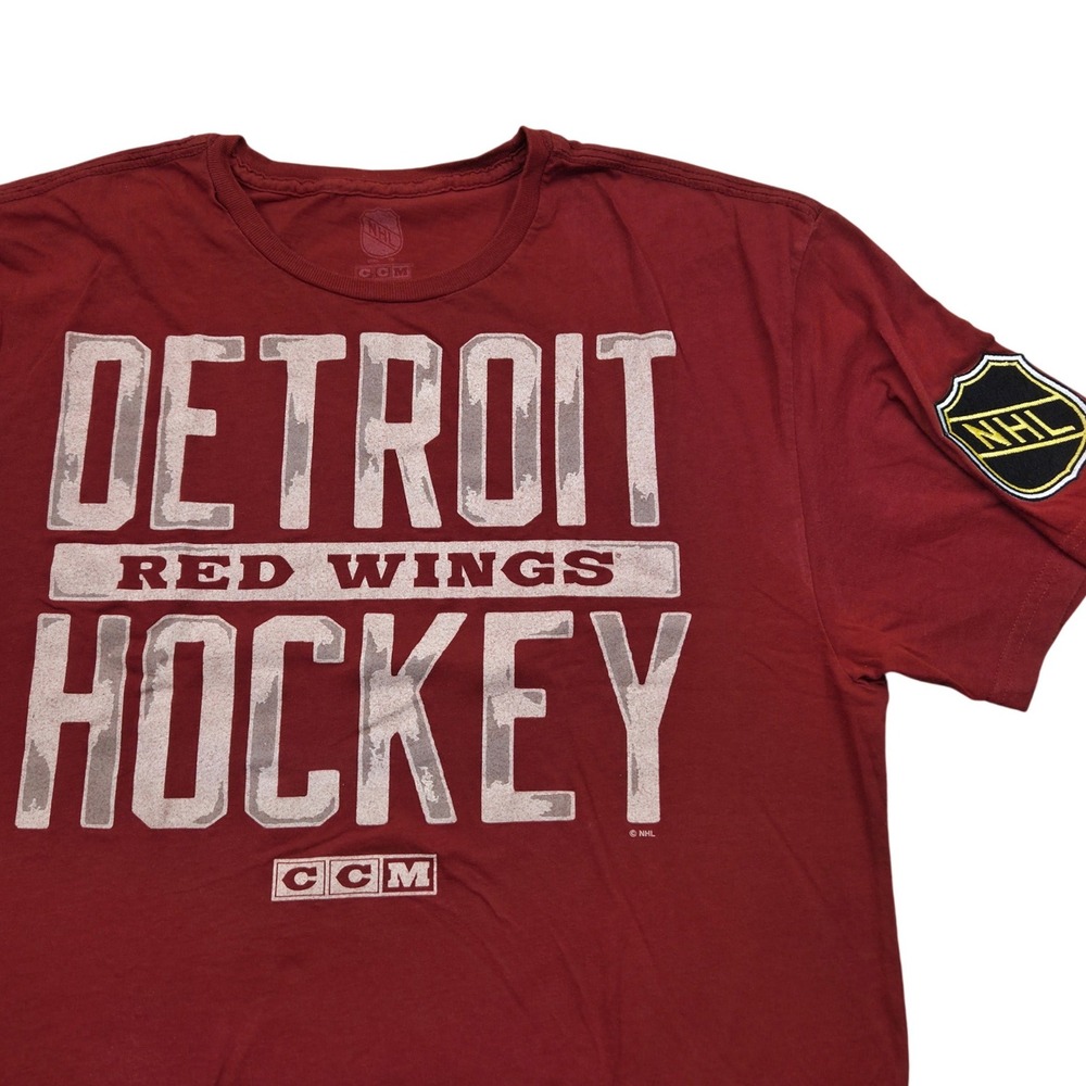 CCM Detroit Red Wings Hockey NHL‎ Graphic T-Shirt Red Mens Large